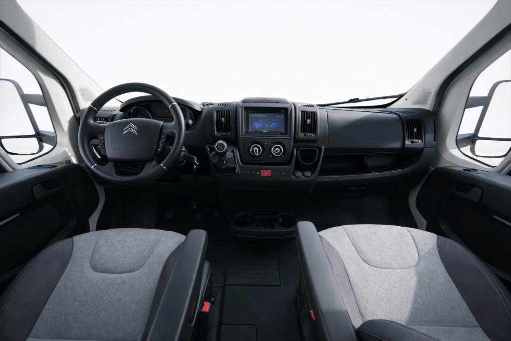 ChatGPT Image 1 apr. 2026 15_06_36